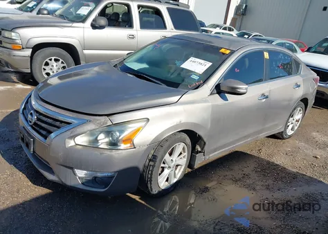 2014 Nissan Altima 2.5 Sv из США, поврежденный, VIN 1N4AL3AP8EC419248